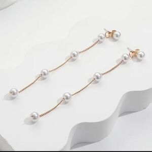 NWT Long Chain Drop Pearl Earrings
